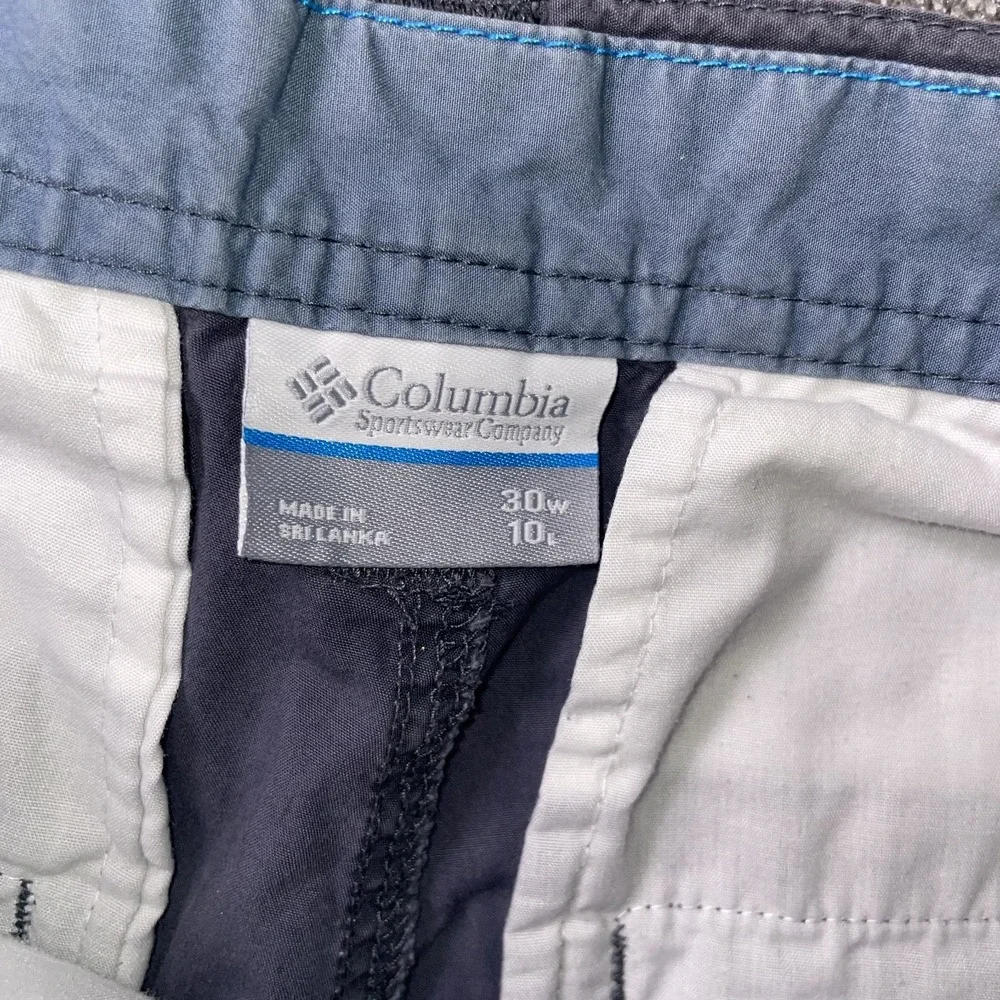 Columbia chino shorts